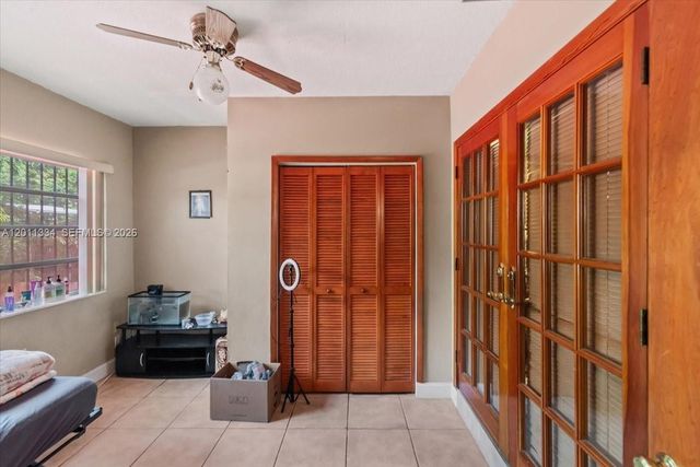 6385 SW 25th St, Miami, FL 33155