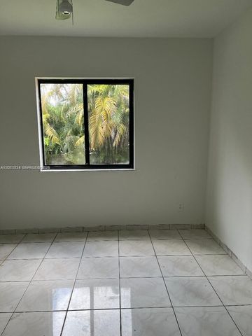 6385 SW 25th St, Miami, FL 33155