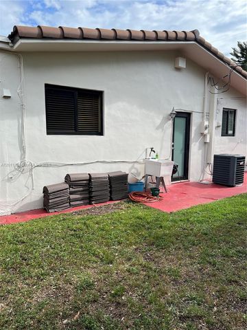 6385 SW 25th St, Miami, FL 33155