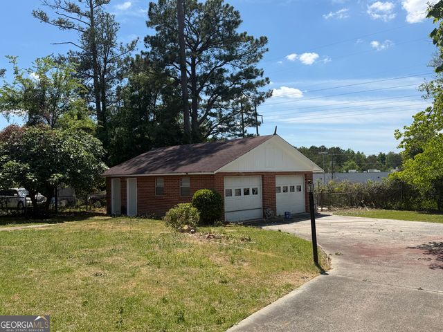 1922 Winston Drive, Macon, GA 31206