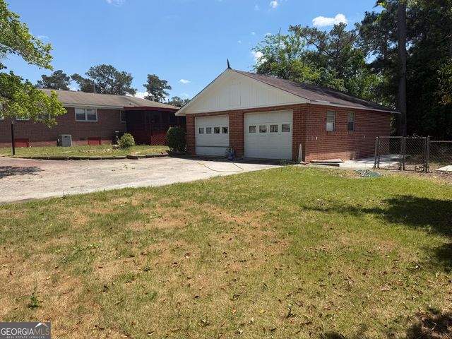 1922 Winston Drive, Macon, GA 31206