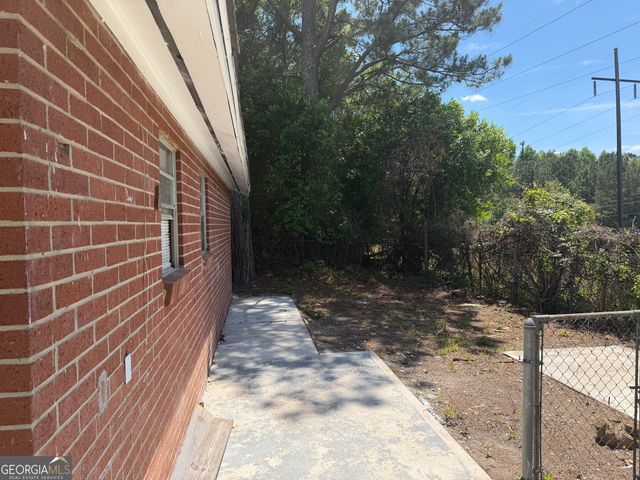 1922 Winston Drive, Macon, GA 31206
