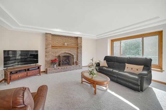 3616 Eliot Lane, Naperville, IL 60564