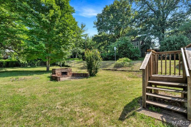 401 Estelle Avenue, Ferguson, MO 63135
