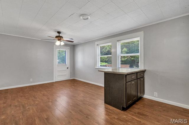 401 Estelle Avenue, Ferguson, MO 63135