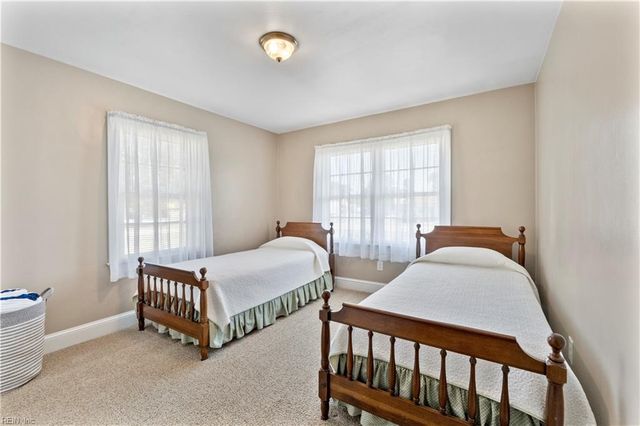 107 Grove AVE, Suffolk, VA 23434