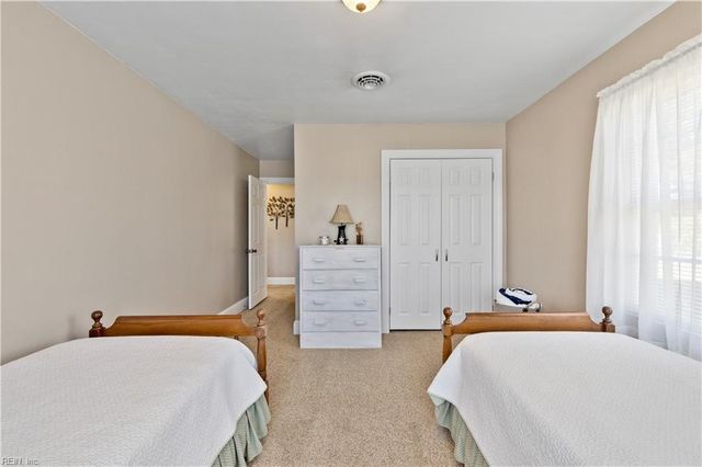 107 Grove AVE, Suffolk, VA 23434