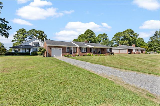 107 Grove AVE, Suffolk, VA 23434