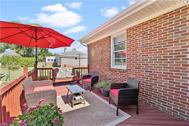 107 Grove AVE, Suffolk, VA 23434