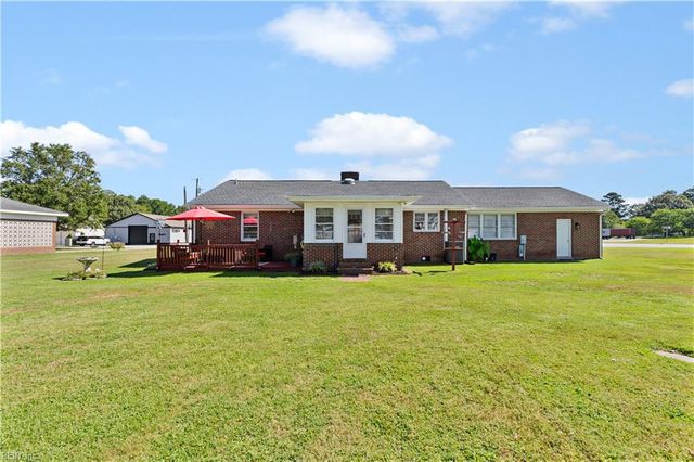 107 Grove AVE, Suffolk, VA 23434