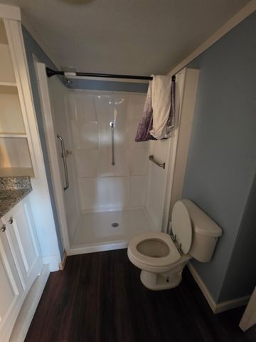 400 E Oak Grove Road, Corsicana, TX 75110