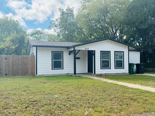 418 Fargo, San Antonio, TX 78220