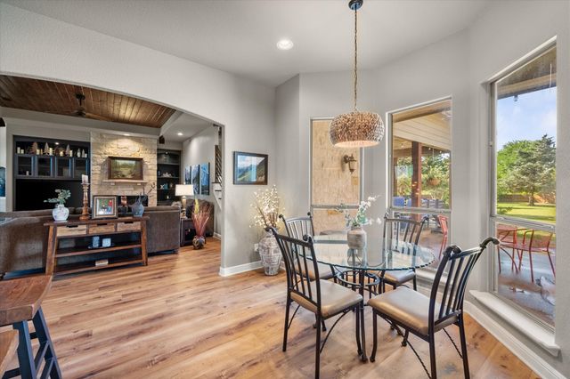 3640 Baylor Boulevard, Midlothian, TX 76065