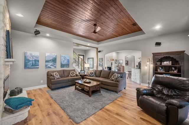 3640 Baylor Boulevard, Midlothian, TX 76065
