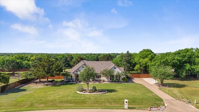 3640 Baylor Boulevard, Midlothian, TX 76065
