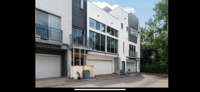 4801 S Congress Ave F4, Austin, TX 78745