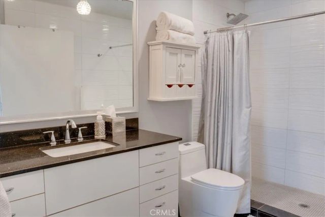 22346 Canyon Club, Canyon Lake, CA 92587