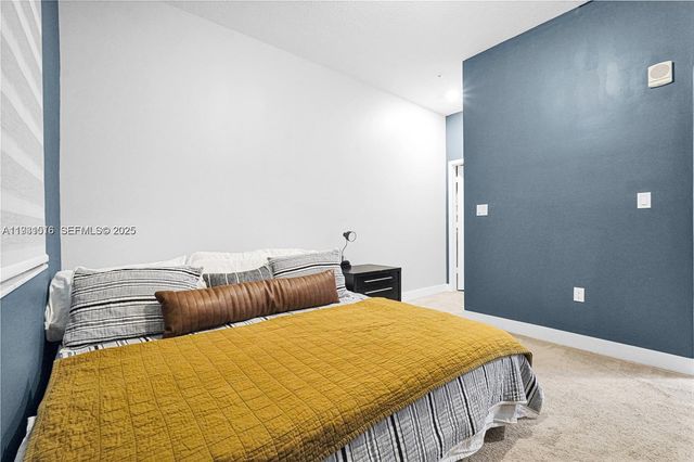 8025 NW 104th Ave 23, Doral, FL 33178