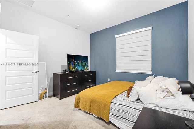 8025 NW 104th Ave 23, Doral, FL 33178