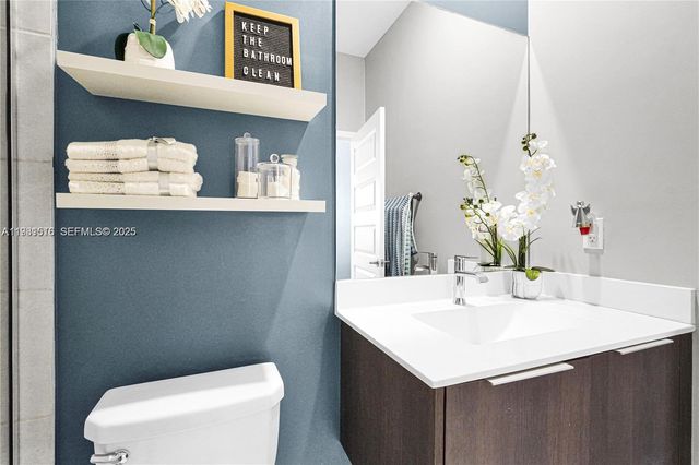 8025 NW 104th Ave 23, Doral, FL 33178