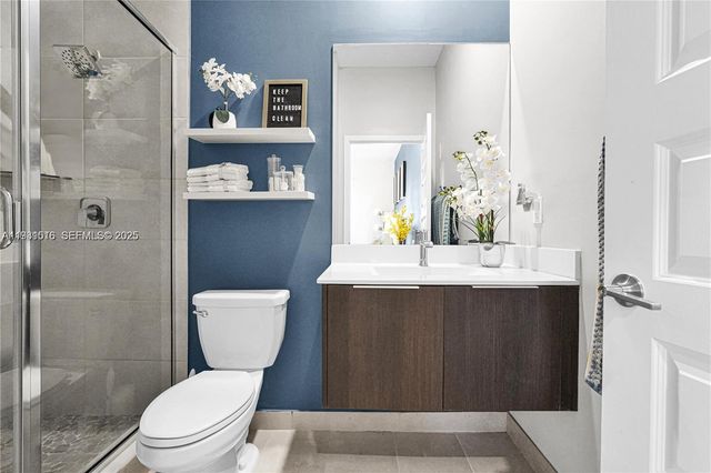 8025 NW 104th Ave 23, Doral, FL 33178