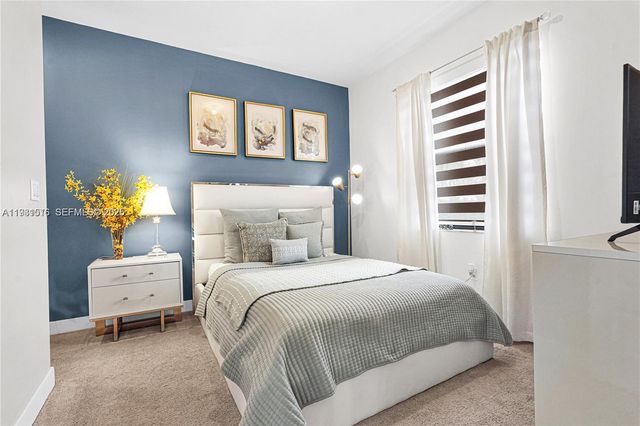 8025 NW 104th Ave 23, Doral, FL 33178