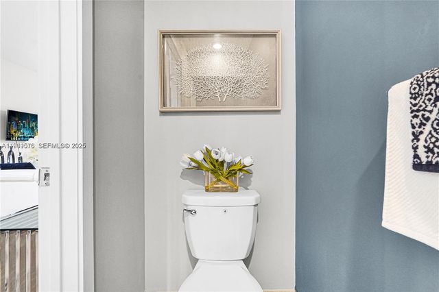 8025 NW 104th Ave 23, Doral, FL 33178