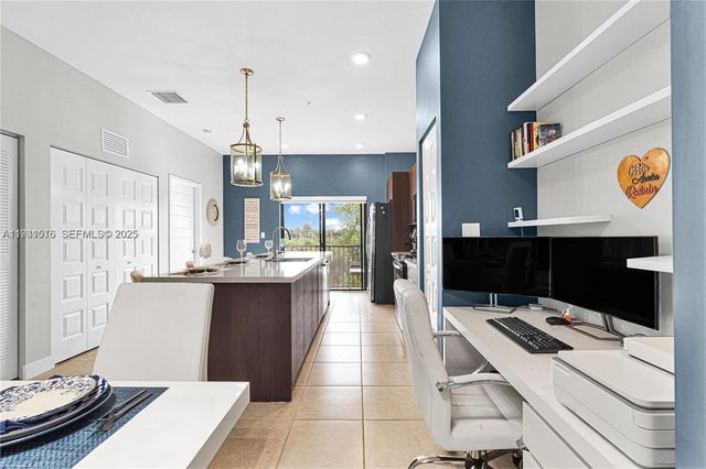 8025 NW 104th Ave 23, Doral, FL 33178