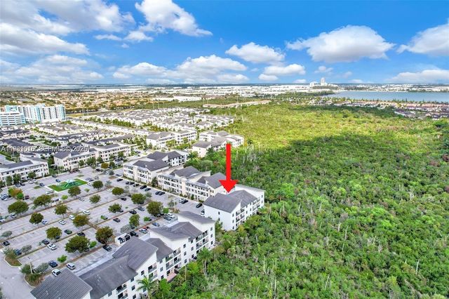 8025 NW 104th Ave 23, Doral, FL 33178