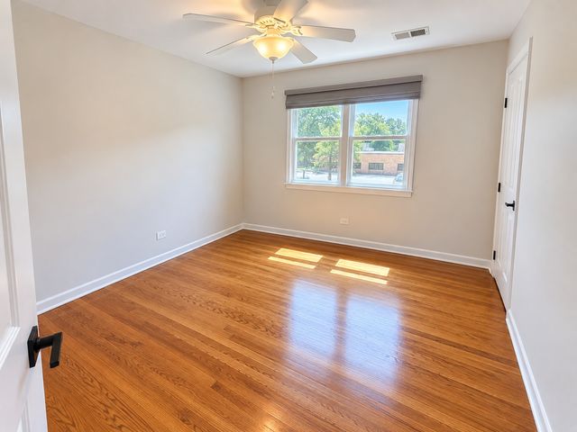 225 W Johnson Street 1A, Palatine, IL 60067