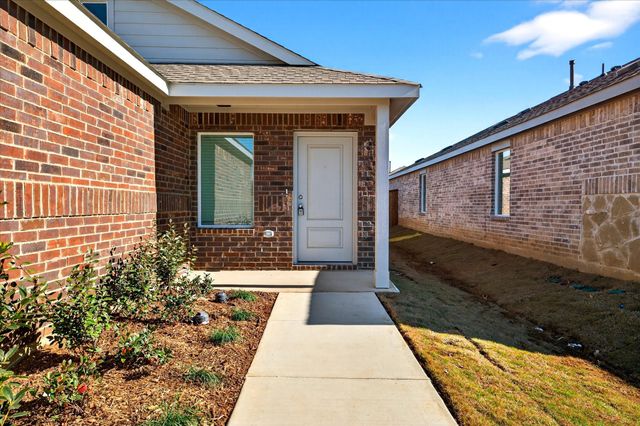 2037 Belgian Drive, Aubrey, TX 76227