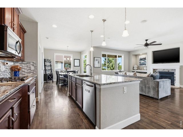 21251 E Smoky Hill Rd, Centennial, CO 80015