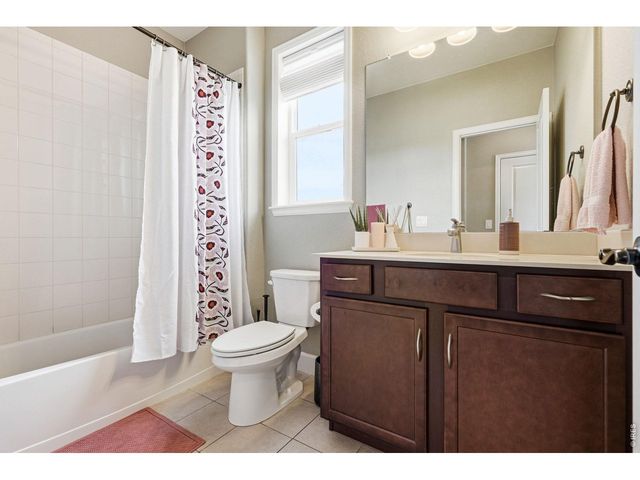 21251 E Smoky Hill Rd, Centennial, CO 80015