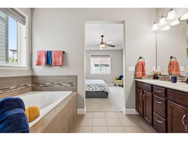 21251 E Smoky Hill Rd, Centennial, CO 80015