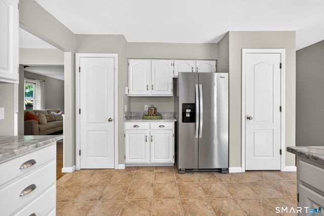 11 Tanglewood Drive, Preston, CT 06365