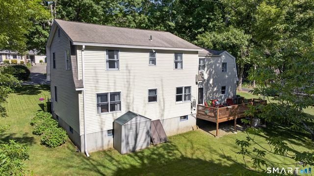 11 Tanglewood Drive, Preston, CT 06365