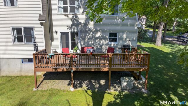 11 Tanglewood Drive, Preston, CT 06365