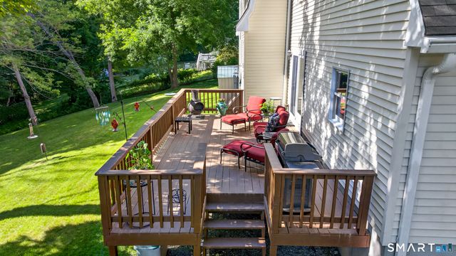 11 Tanglewood Drive, Preston, CT 06365