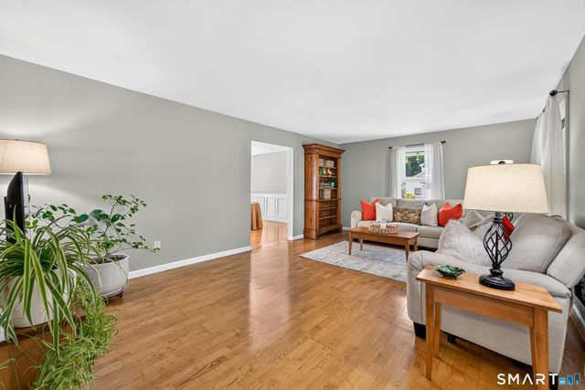 11 Tanglewood Drive, Preston, CT 06365