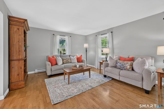 11 Tanglewood Drive, Preston, CT 06365