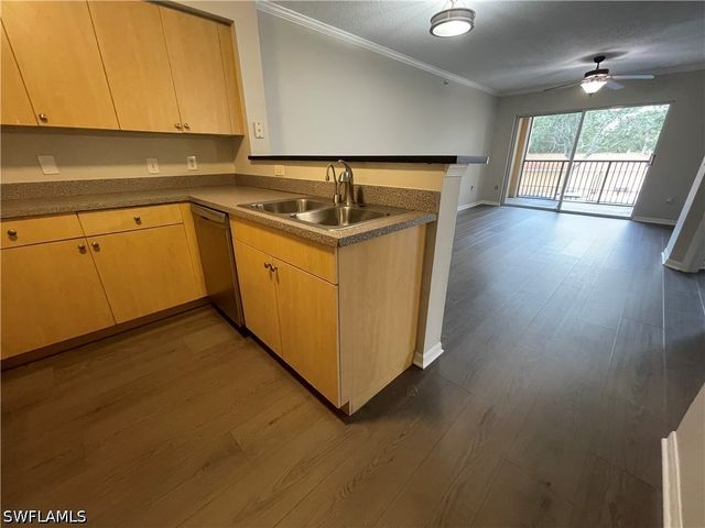 8617 River Homes LN 3203, Bonita Springs, FL 34135