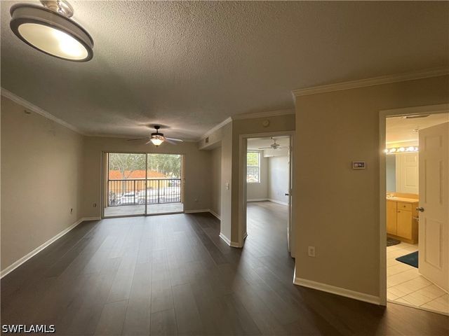 8617 River Homes LN 3203, Bonita Springs, FL 34135