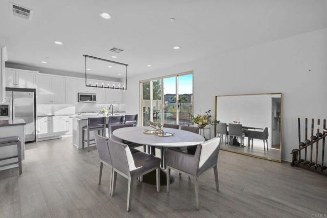 27960 MOOSA CREEK WAY, Valley Center, CA 92082