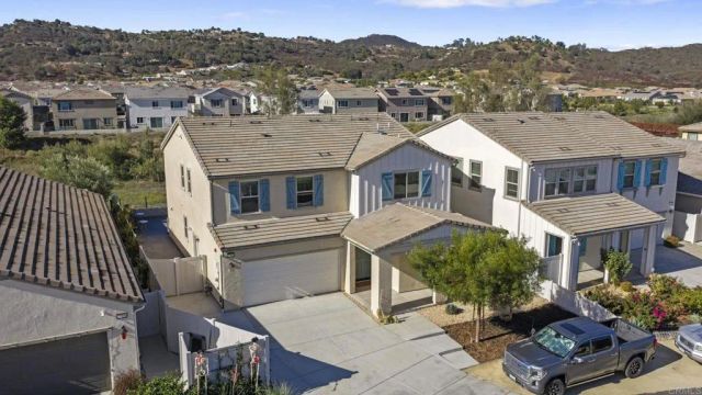27960 MOOSA CREEK WAY, Valley Center, CA 92082