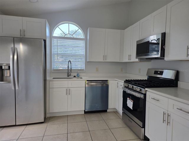 135 S ROMA WAY, Kissimmee, FL 34746