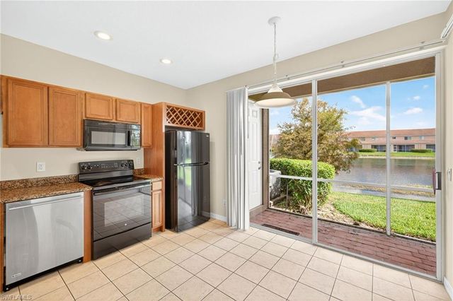 9774 Roundstone CIR, Fort Myers, FL 33967