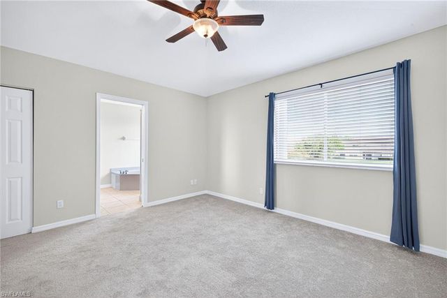 9774 Roundstone CIR, Fort Myers, FL 33967