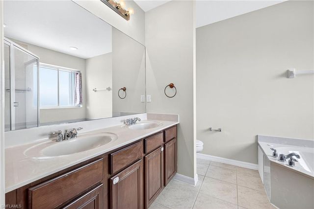 9774 Roundstone CIR, Fort Myers, FL 33967