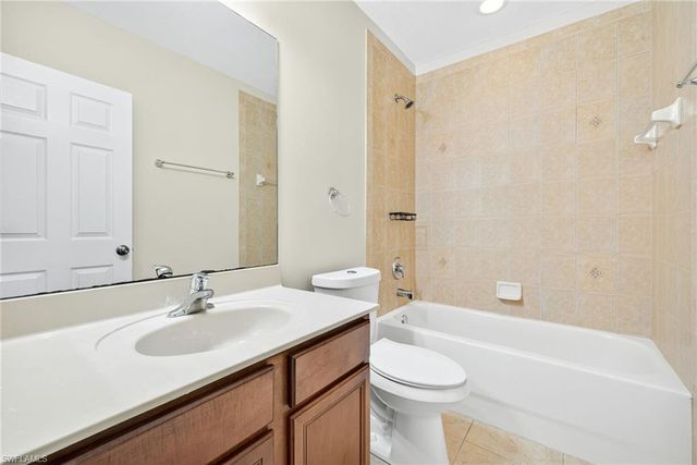 9774 Roundstone CIR, Fort Myers, FL 33967