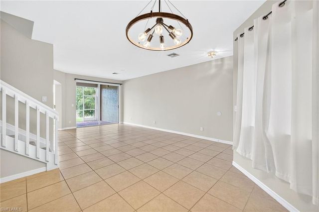 9774 Roundstone CIR, Fort Myers, FL 33967